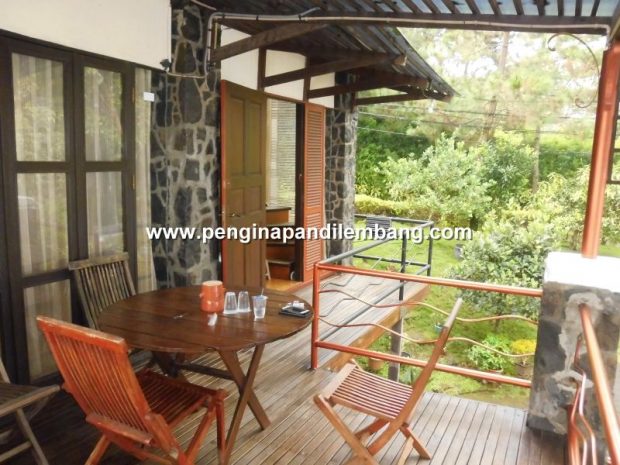 Villa Istana Bunga Lembang Villa Revin 1 Kamar