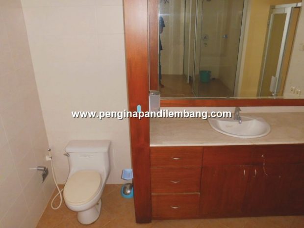 Villa Istana Bunga Villa Blok C2 5 kamar