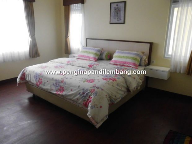 Villa Istana Bunga Villa Sikas 5 Kamar Konsep Minimal