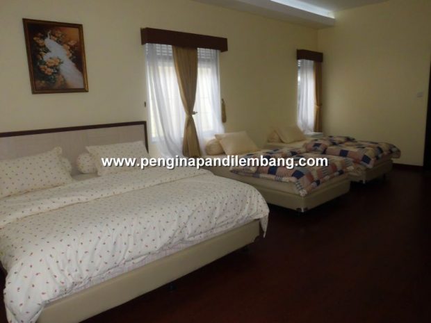 Villa Istana Bunga Villa Sikas 5 Kamar Konsep Minimal