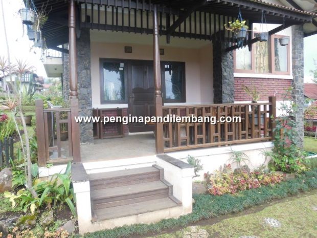 Villa Istana Bunga Villa Trini 2 Kamar