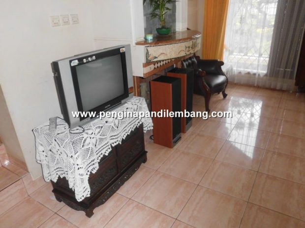 Villa Istana Bunga Villa Trisulo 3 Kamar