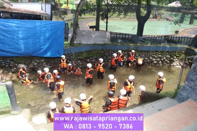 Arum Jeram Ciater: Paket Rafting Ciater Subang Air Hangat Terbaik