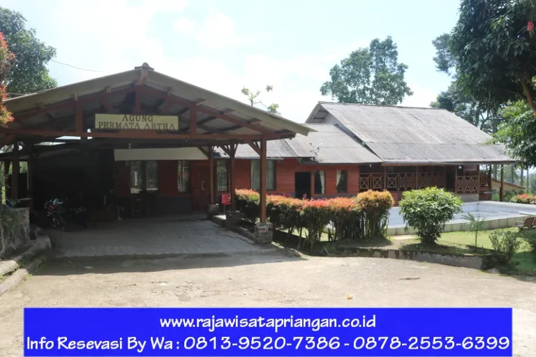 Villa Bang Jack Ciater Subang — Private Pool Air Panas Belerang, 6 Kamar, Langsung di Pintu Masuk Sari Ater